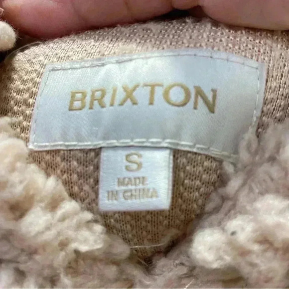Brixton cloud Sherpa hoodie sweatshirt size small neutral new with tags - Picture 4 of 4